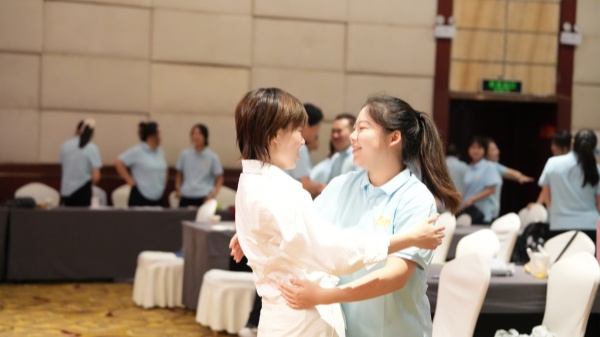 易视界2025年6月嘉奖会暨7月启动大会精彩瞬间
