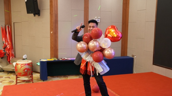 易视界精彩的节目演出