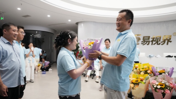 易视界42公里徒步活动精彩图集