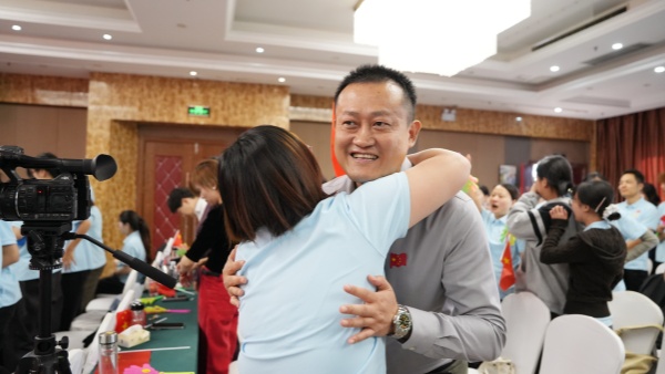 易视界集团9月嘉奖暨10月启动大会精彩瞬间